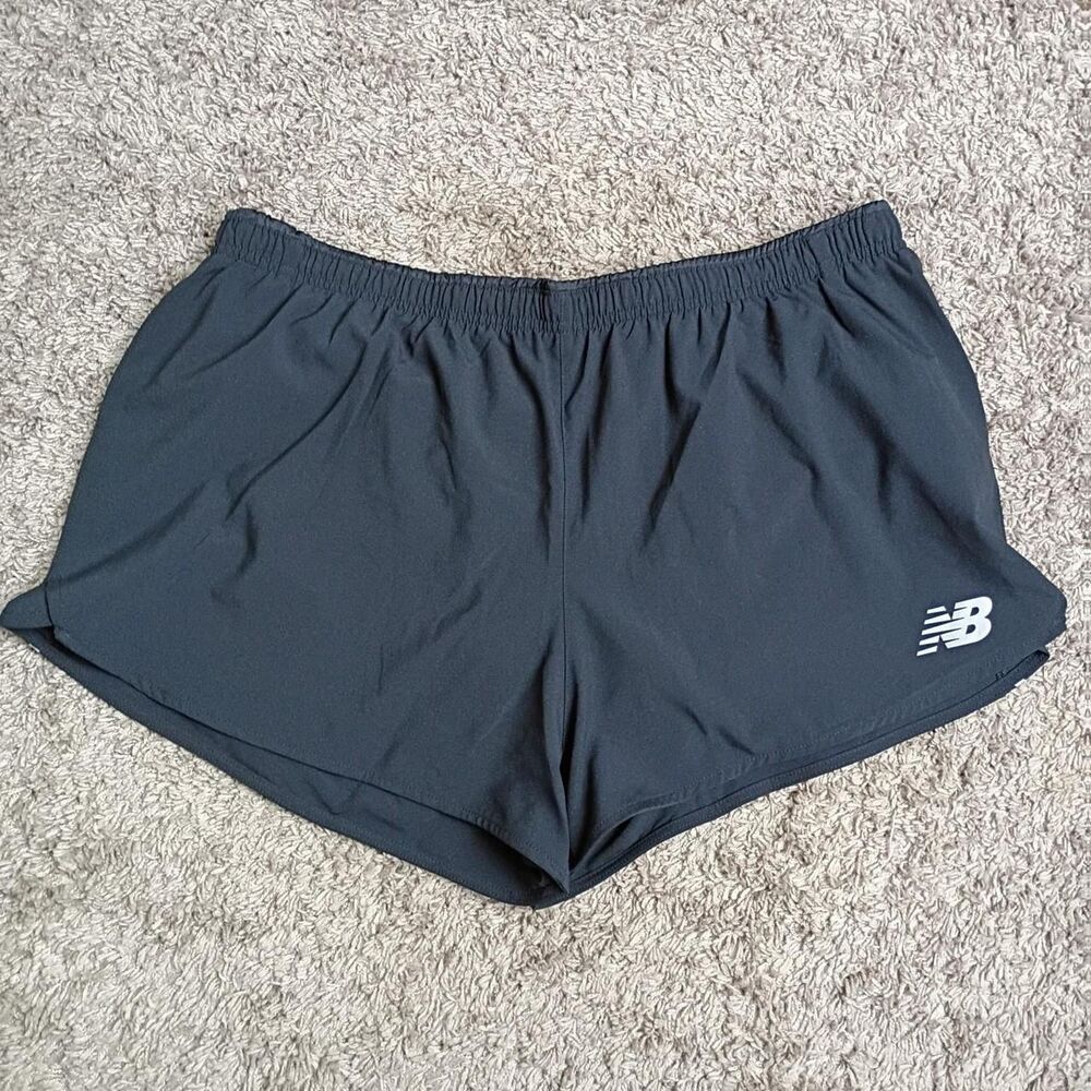 New-balance Men's Black and Grey Shorts